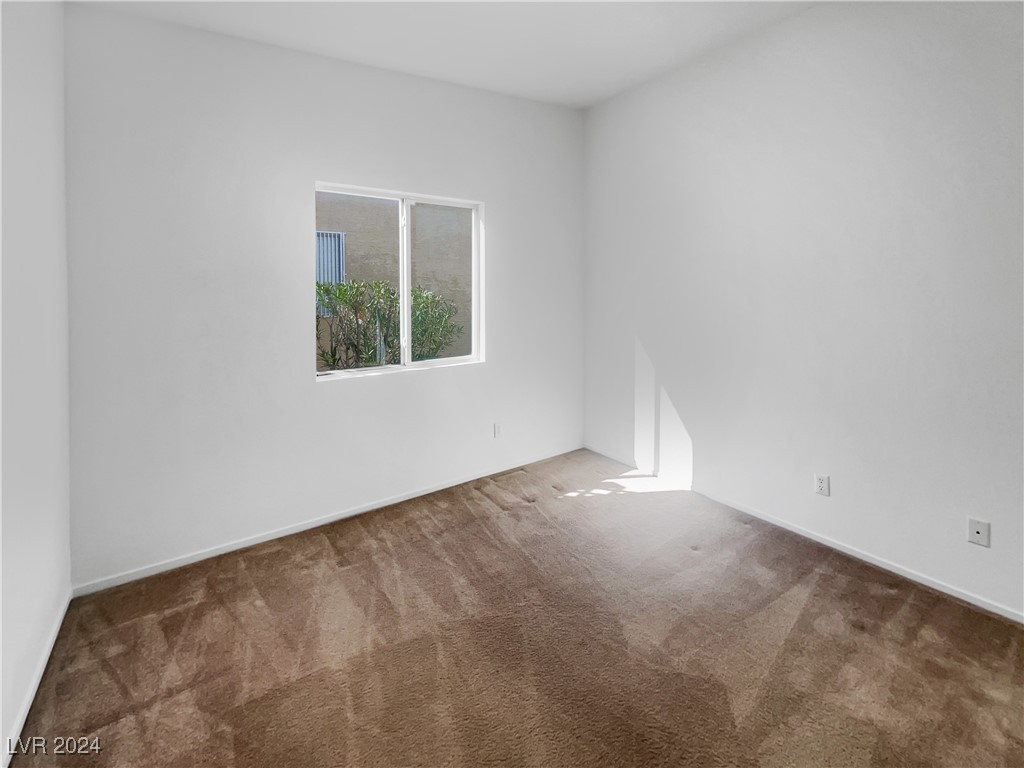 1431 Watercreek Drive Property Photo 18