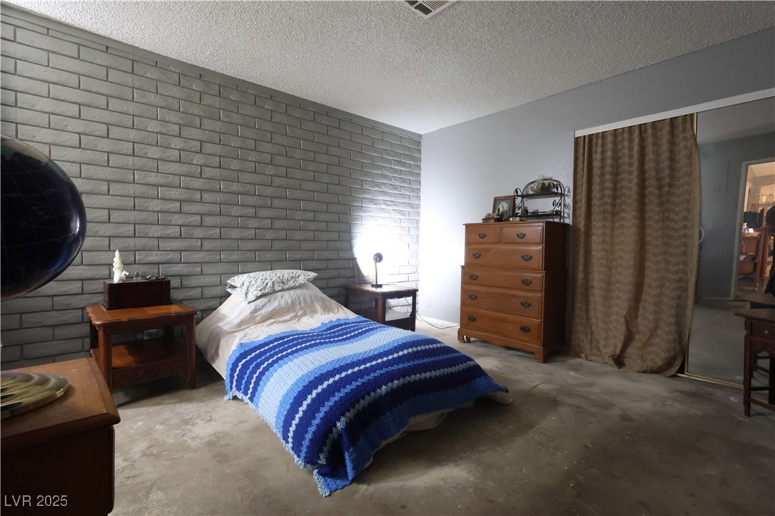 3008 Saint George Street B Property Photo 8