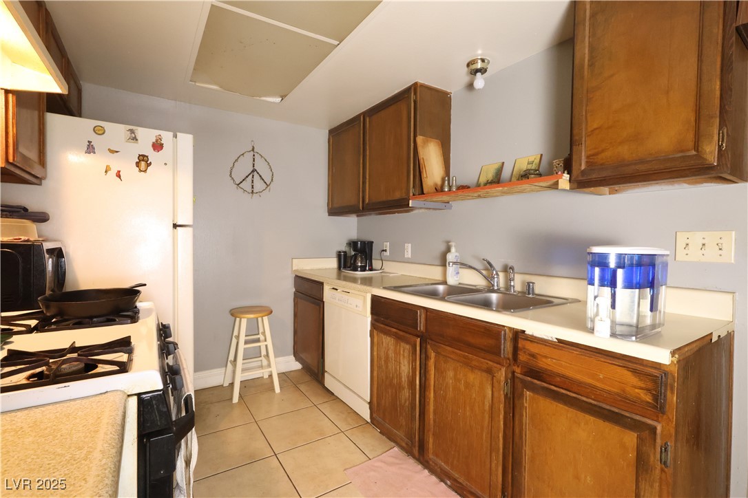 3008 Saint George Street B Property Photo 13
