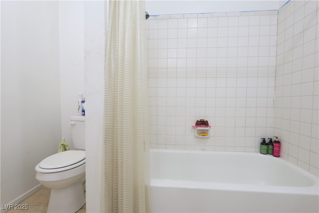 3008 Saint George Street B Property Photo 15