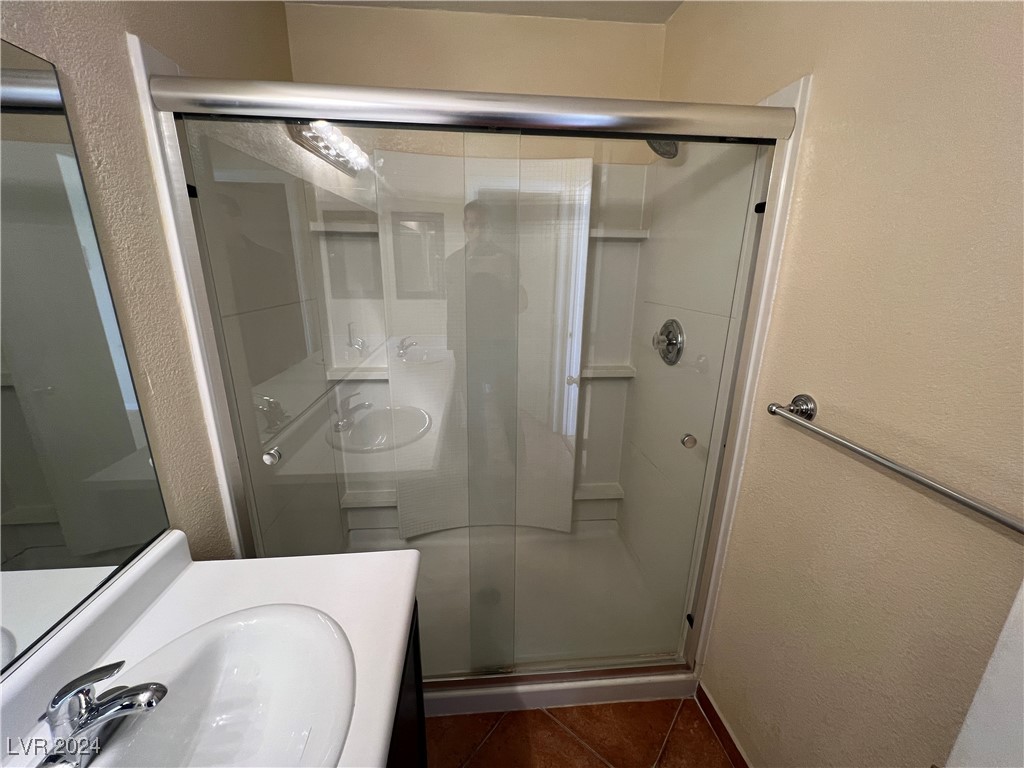 3933 Scotsman Way Property Photo 10