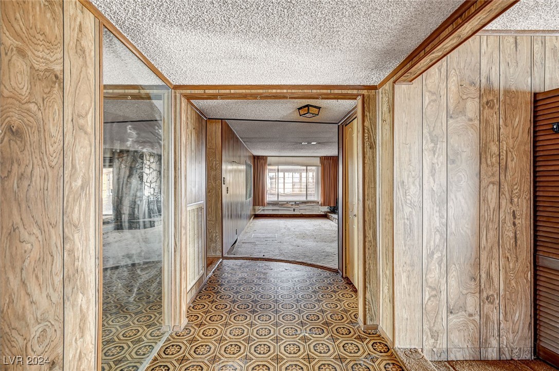 321 Oil Lantern Lane Property Photo 4