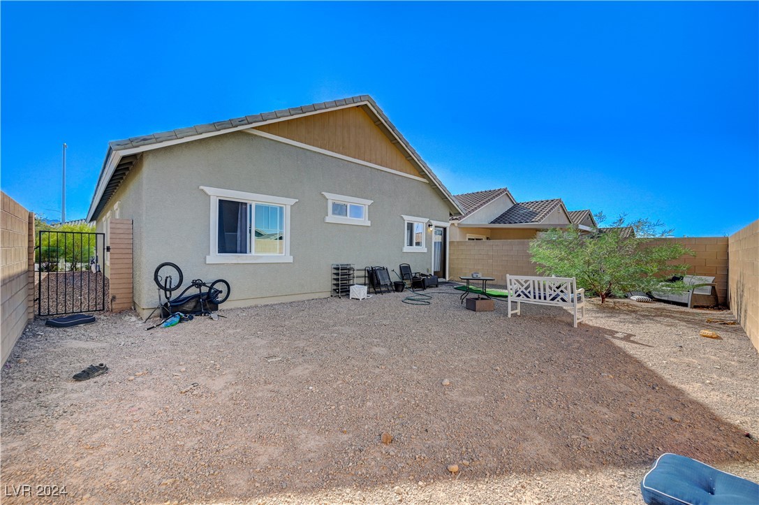 76 Summer Rhapsody Avenue Property Photo 34