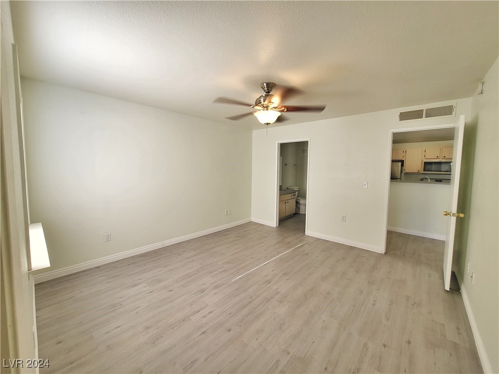 7885 West Flamingo Road 2099 Property Photo 8