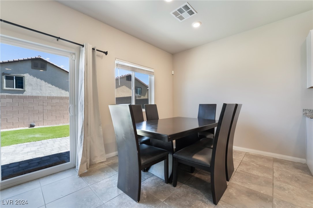9174 Rolling Sky Drive Property Photo 9