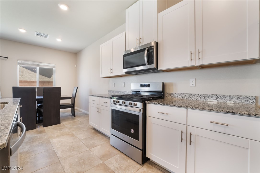 9174 Rolling Sky Drive Property Photo 12