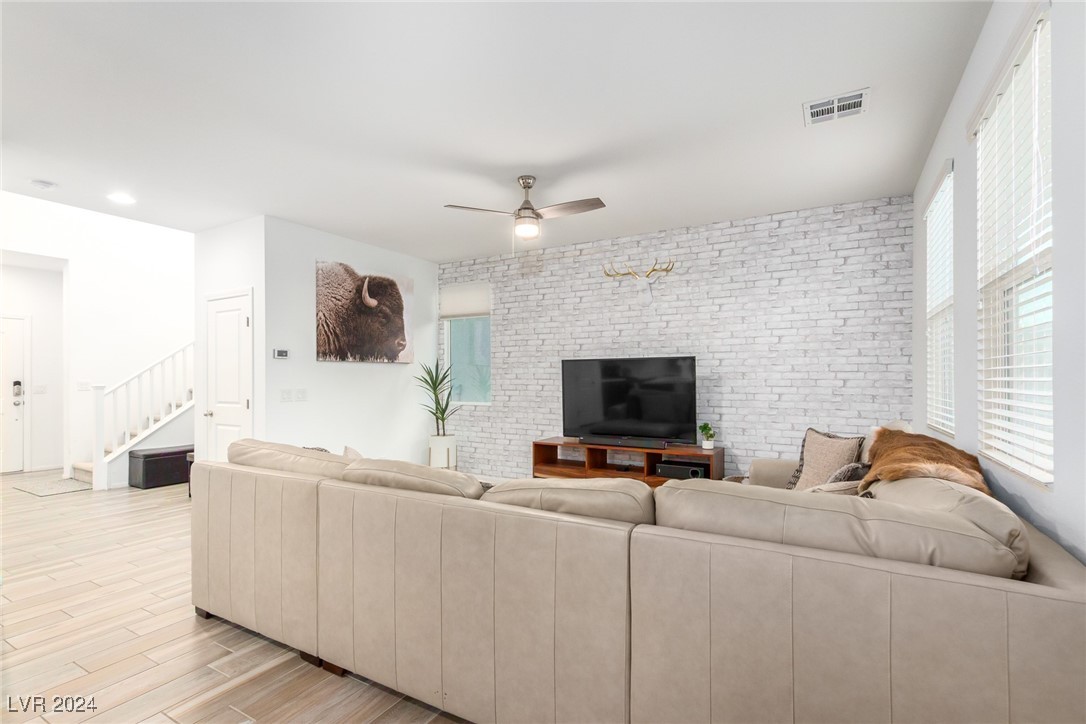 4624 Scent Street Property Photo 6