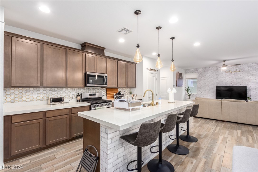 4624 Scent Street Property Photo 12