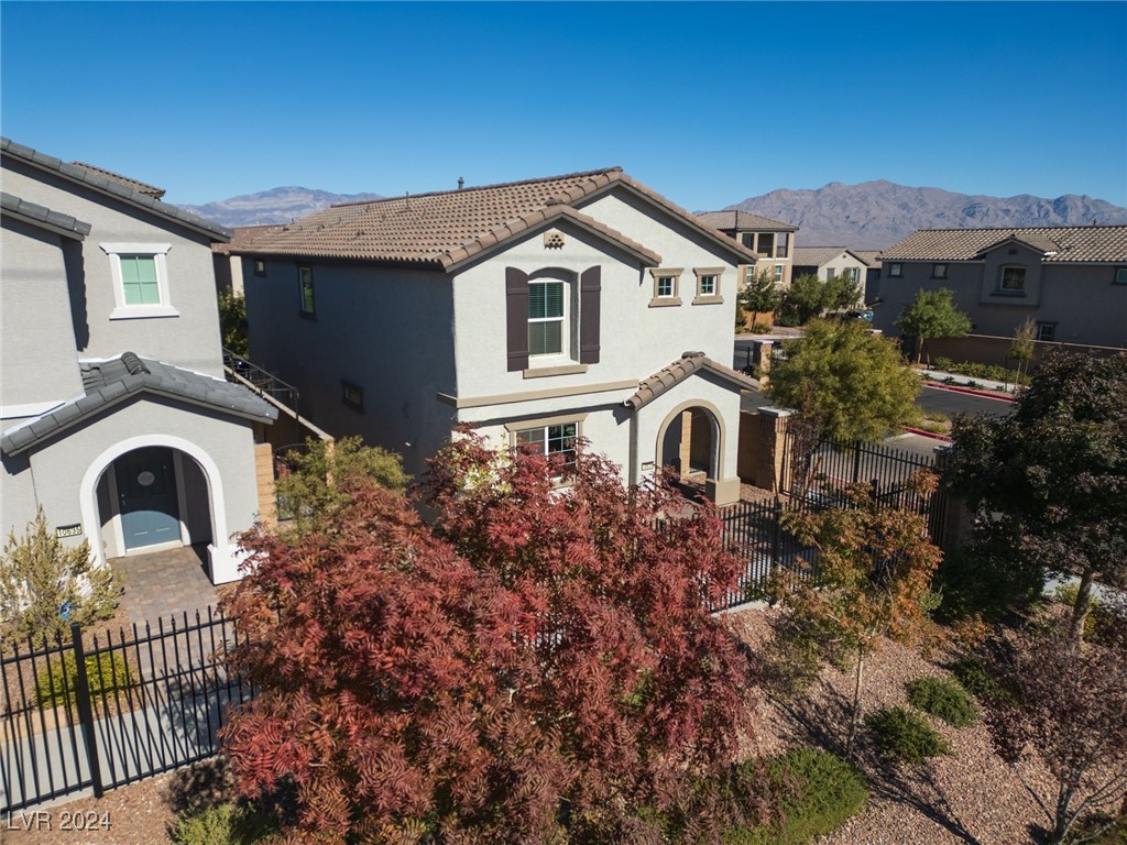 10631 Sariah Skye Avenue Property Photo 1