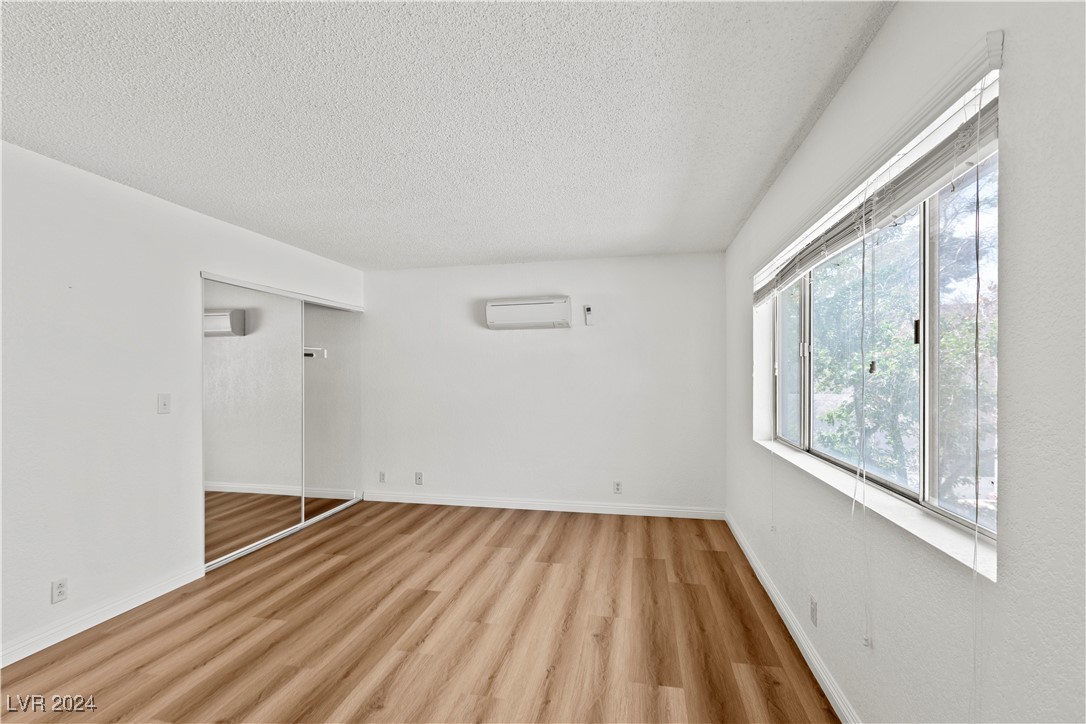 100 South Crestline Drive 62 Property Photo 17
