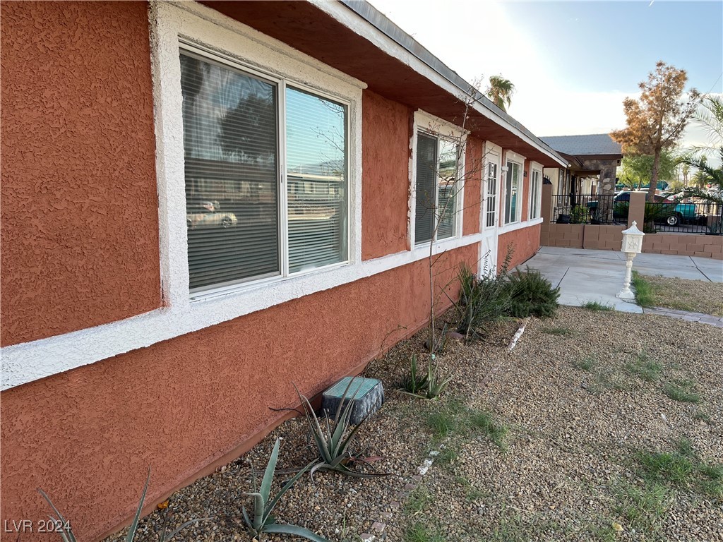 6529 Bourbon Way Property Photo 5