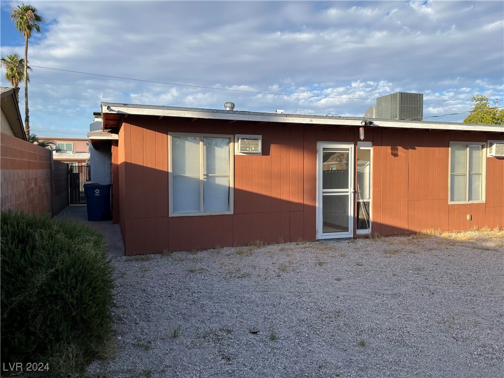 6529 Bourbon Way Property Photo 62