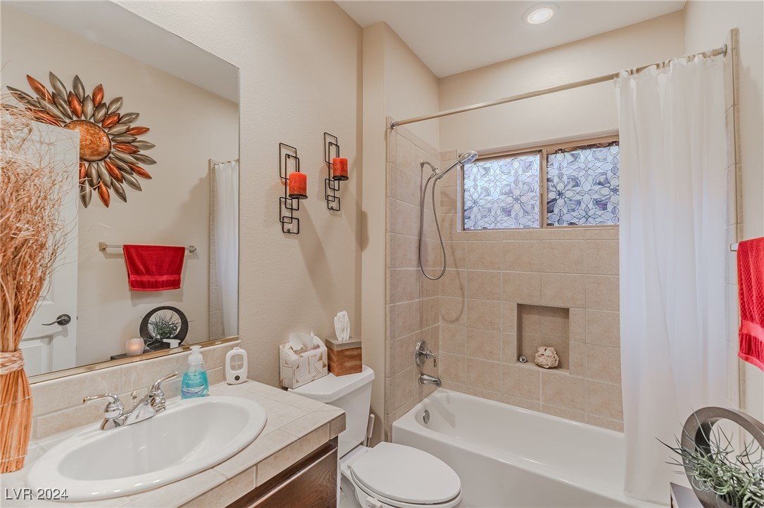 17 Chatmoss Road Property Photo 30