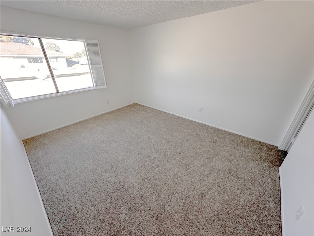 3004 El Camino Avenue Property Photo 21