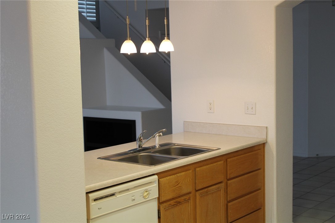 8041 Exploration Avenue Property Photo 7
