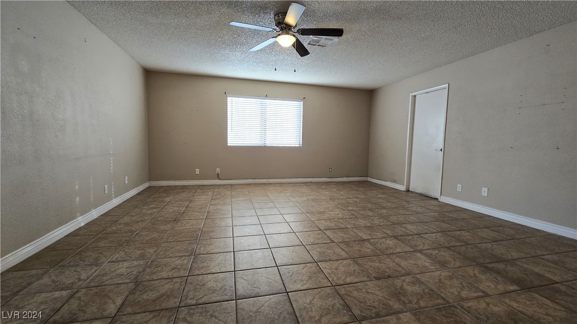 2824 Pisces Court Property Photo 2