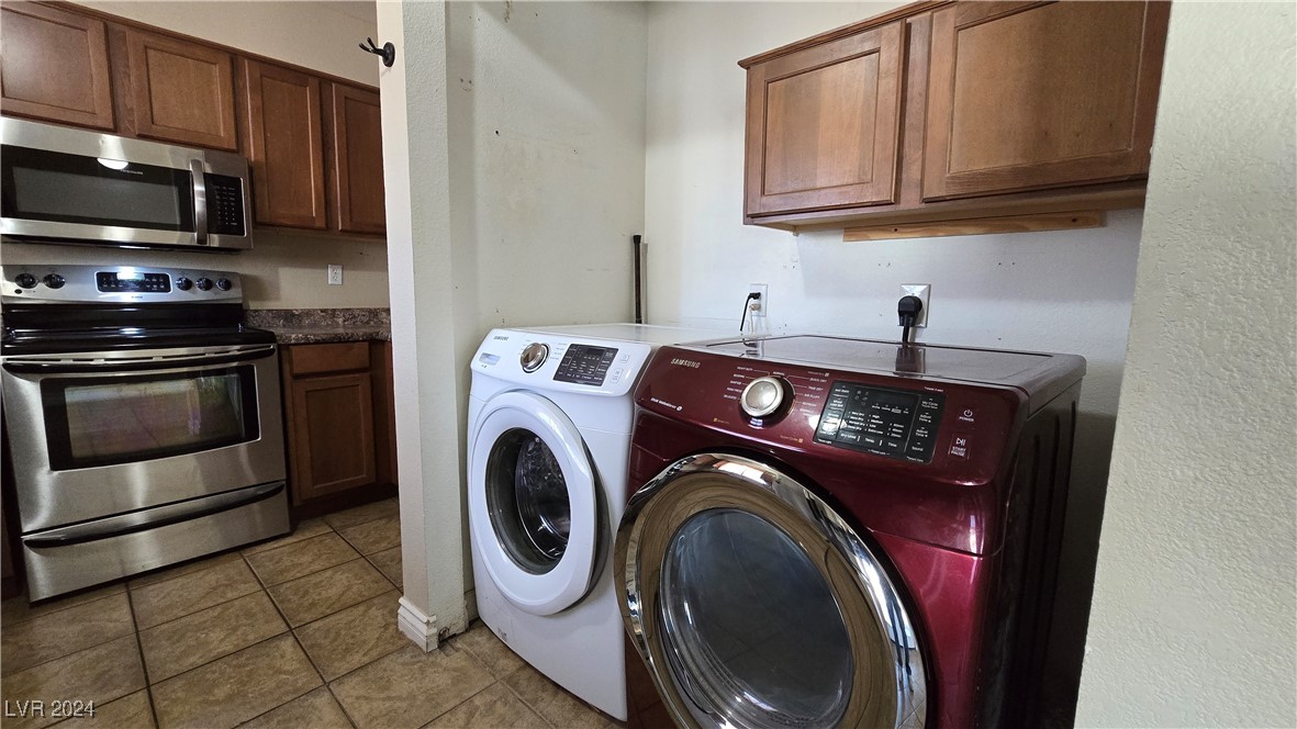 2824 Pisces Court Property Photo 6