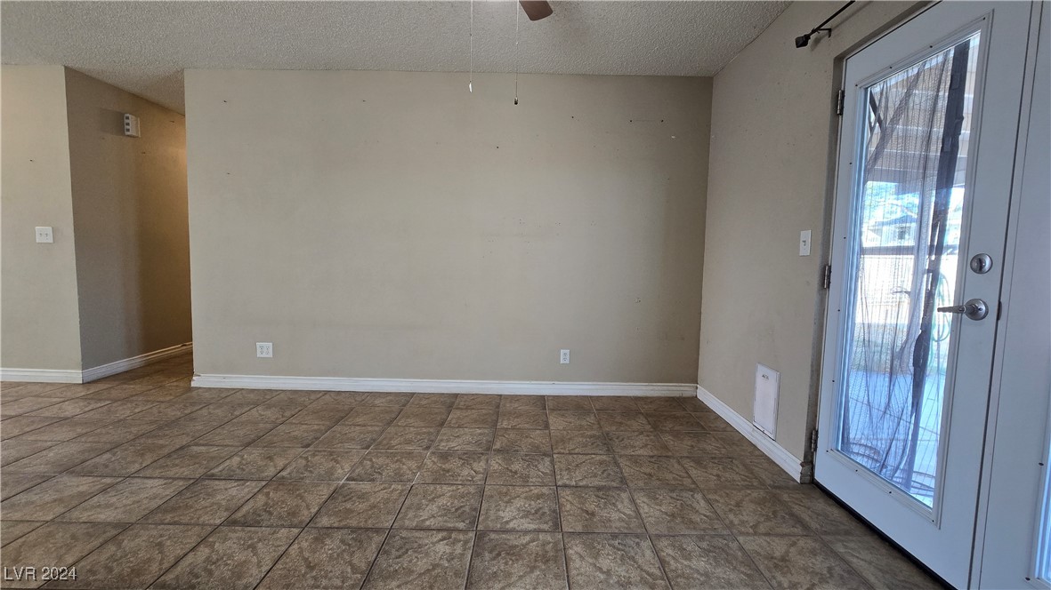 2824 Pisces Court Property Photo 10