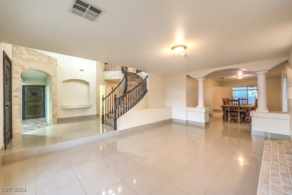 527 Leap Frog Avenue Property Photo 16