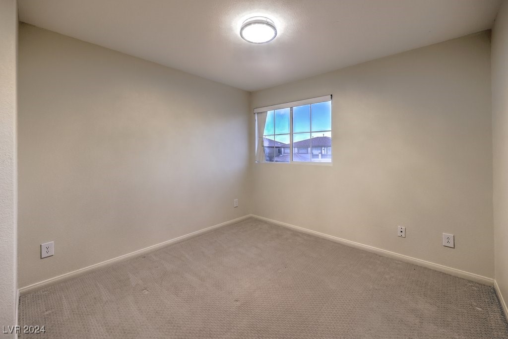 527 Leap Frog Avenue Property Photo 24