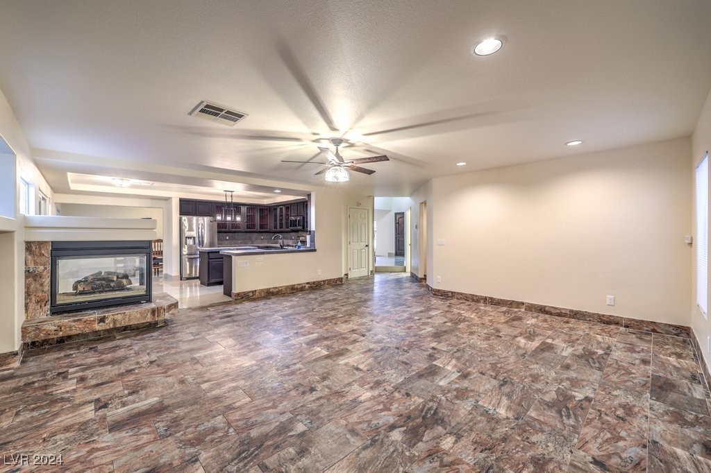 527 Leap Frog Avenue Property Photo 26