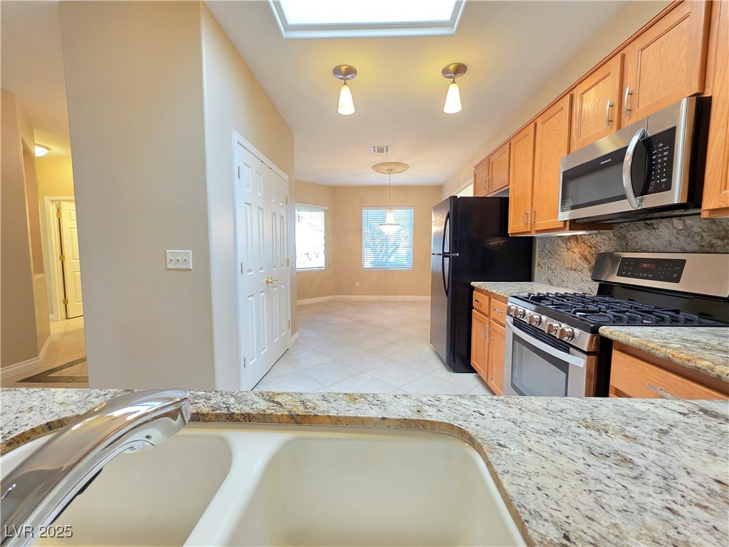 2820 Goldcreek Street Property Photo 15