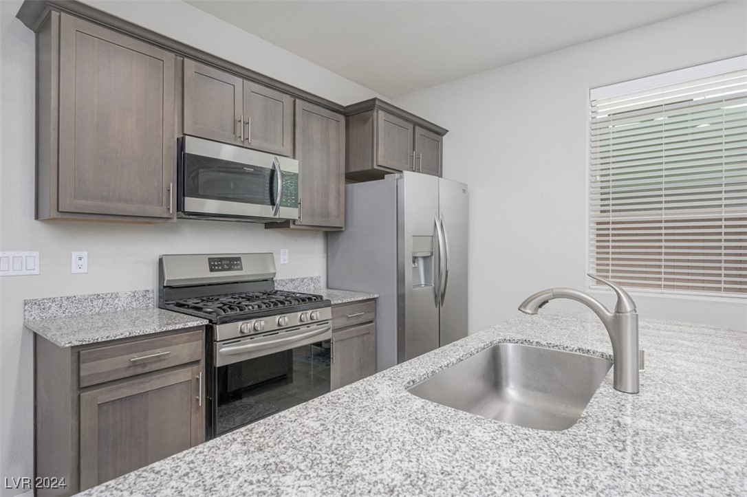 2675 Chinaberry Hill Street Property Photo 14