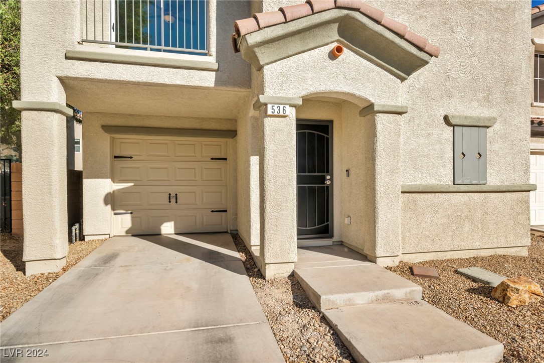 536 Primrose Hill Avenue Property Photo 4