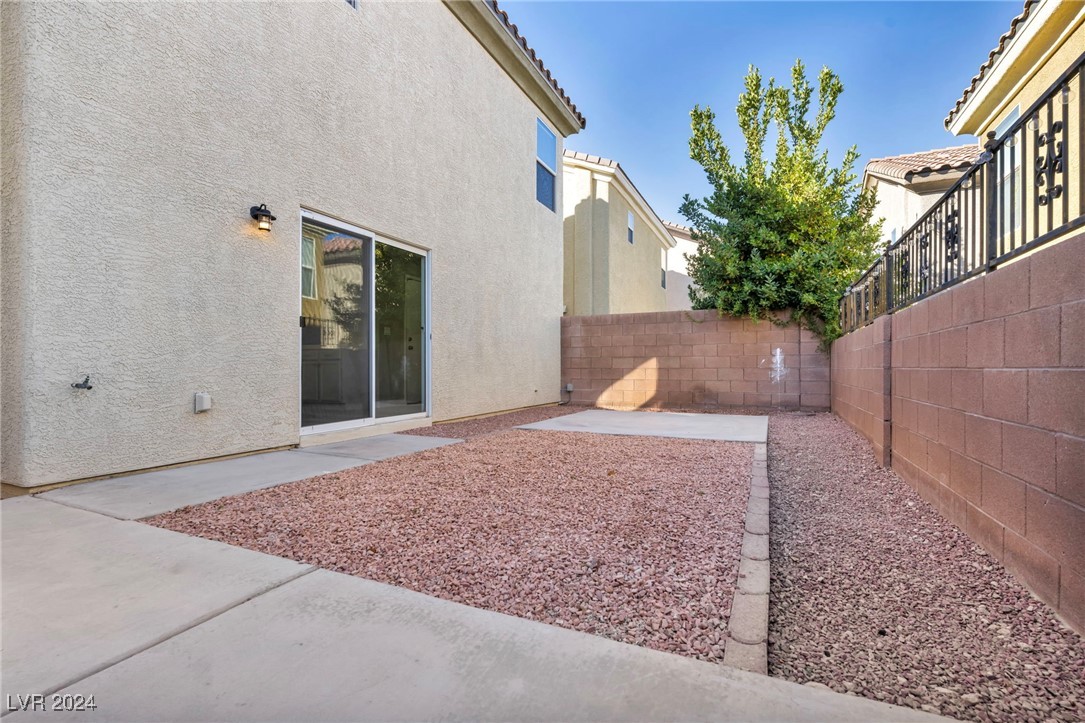 536 Primrose Hill Avenue Property Photo 8