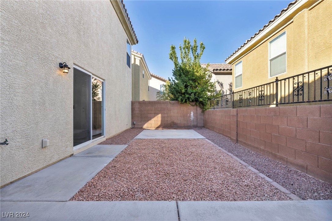 536 Primrose Hill Avenue Property Photo 9