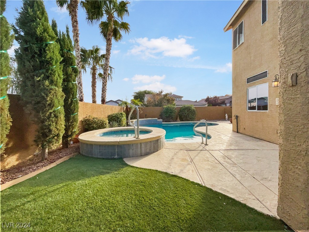7942 Quail Mountain Lane Property Photo 10
