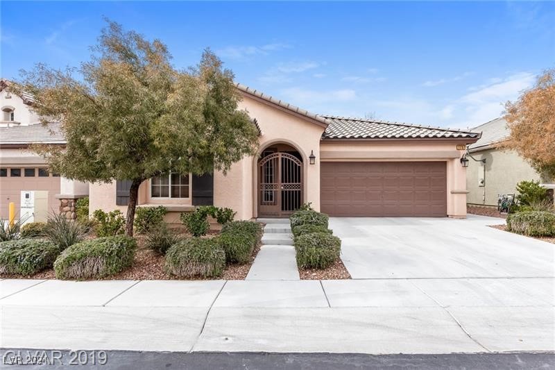 7737 Eagle Rock Peak Court Property Photo 1