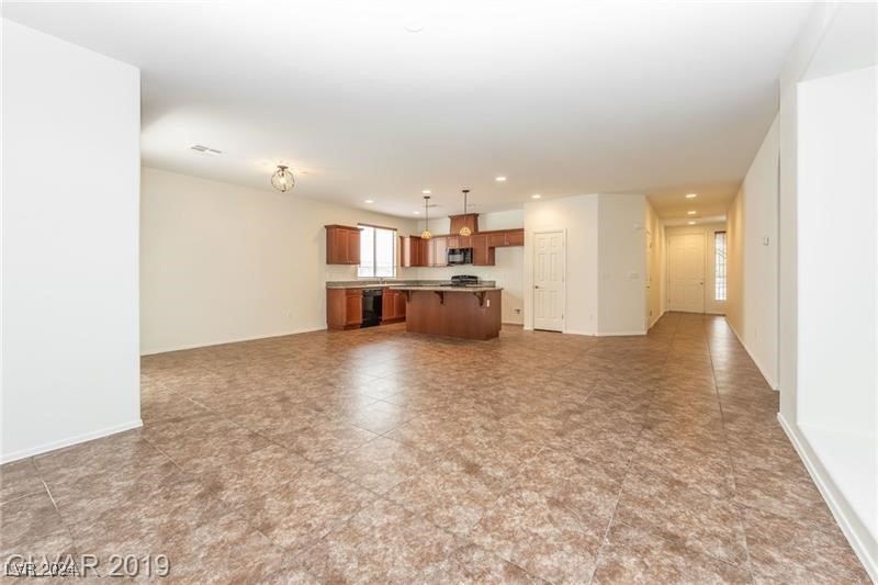7737 Eagle Rock Peak Court Property Photo 4