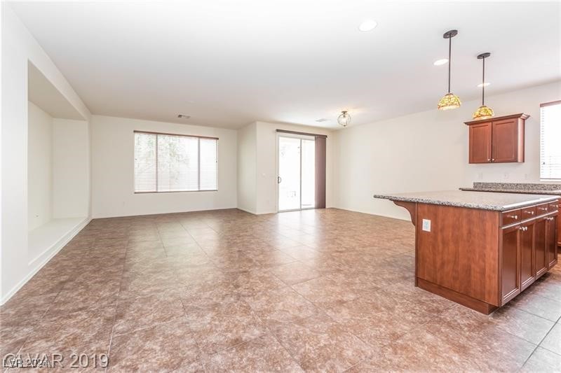7737 Eagle Rock Peak Court Property Photo 7