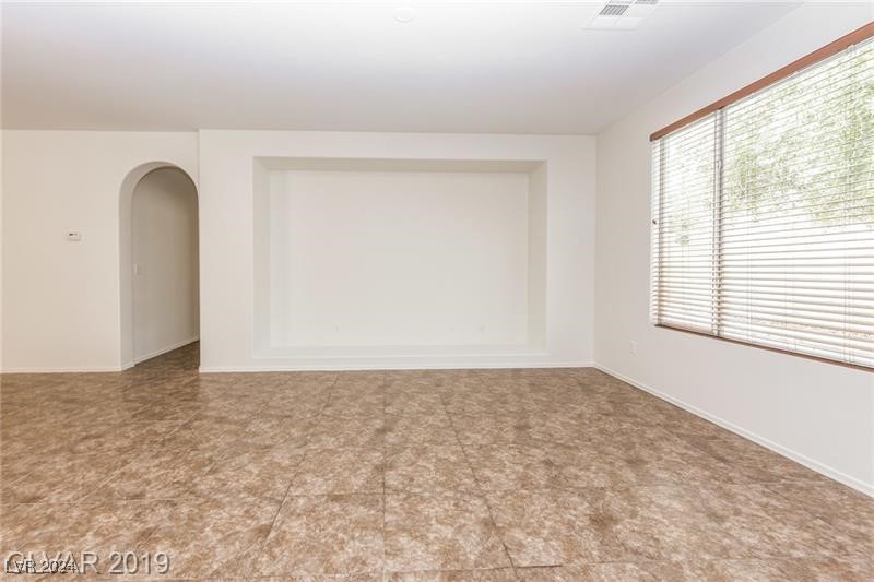 7737 Eagle Rock Peak Court Property Photo 9