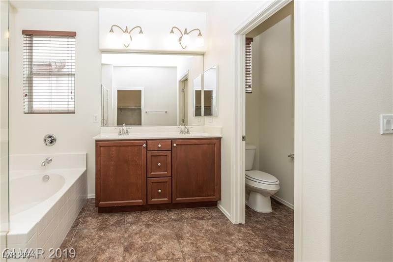 7737 Eagle Rock Peak Court Property Photo 15