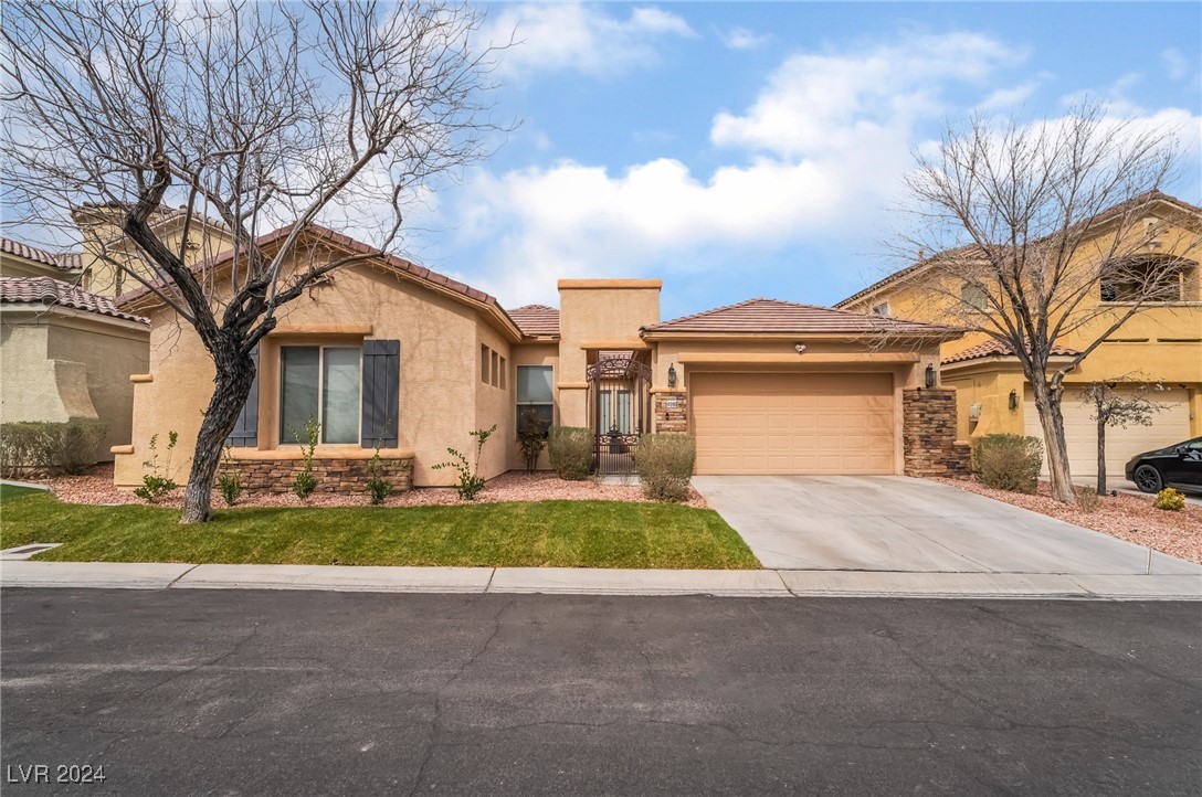 4996 Del Pueblo Avenue Property Photo 1