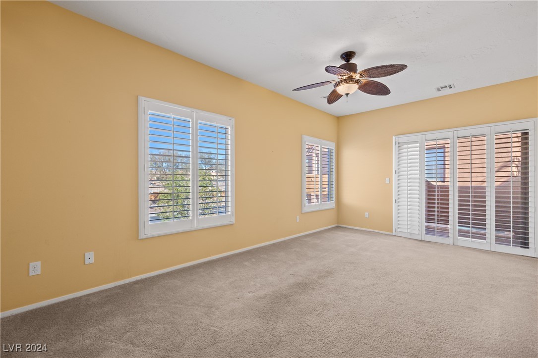 728 Hardy Way E Property Photo 12