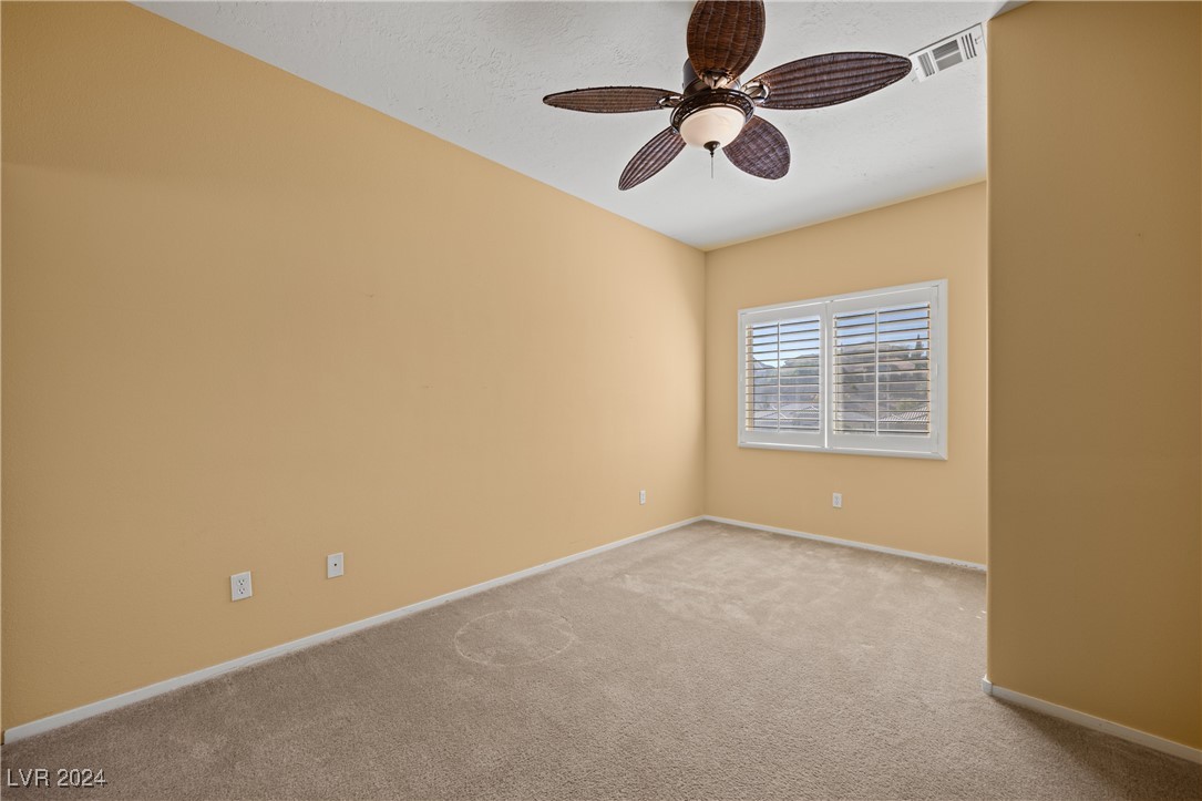 728 Hardy Way E Property Photo 25