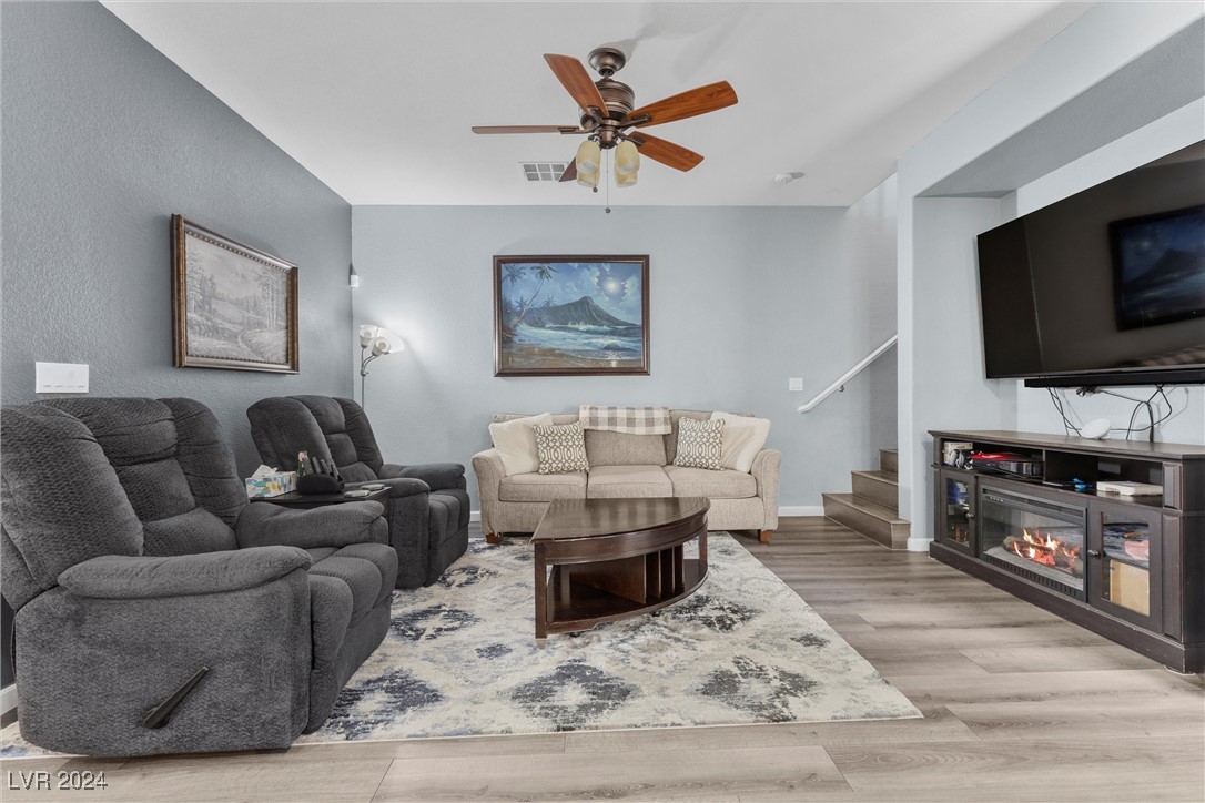 8556 Tellima Court Property Photo 3