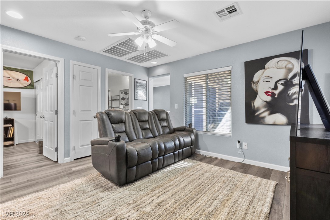 8556 Tellima Court Property Photo 4