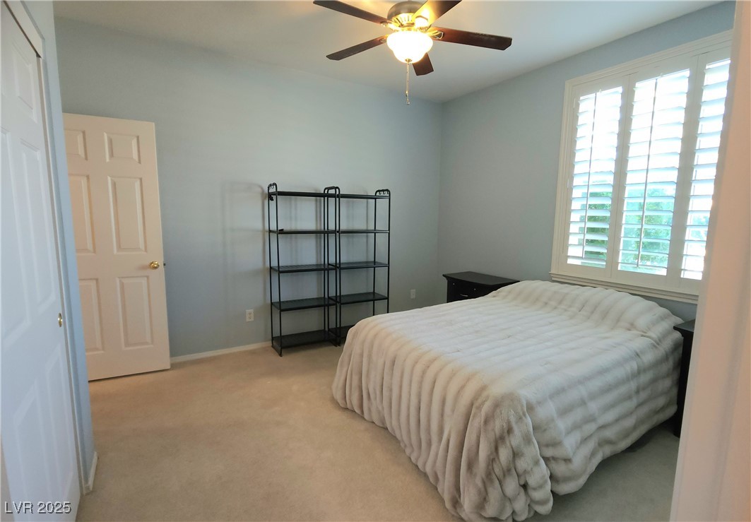 735 Diamond Bend Avenue Property Photo 11