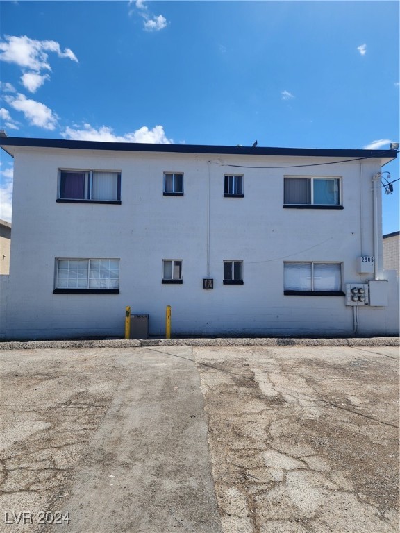 2905 Elm Avenue Property Photo 13