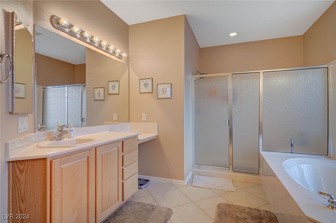 4729 Regalo Bello Street Property Photo 21