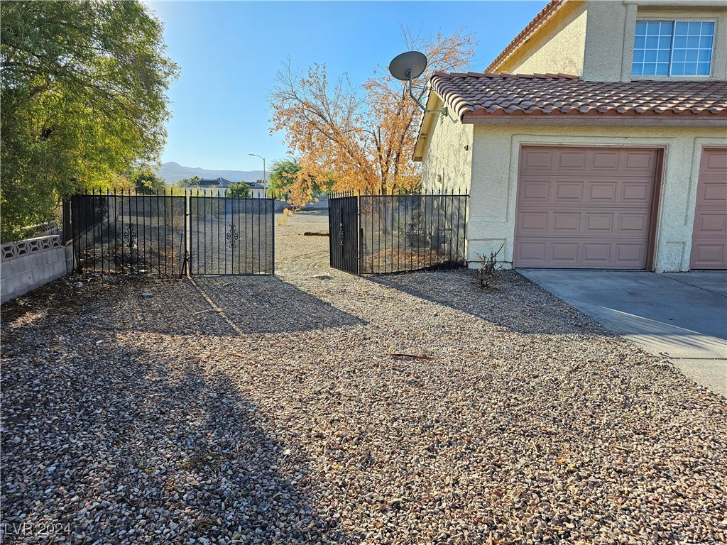 204 South White Cloud Circle Property Photo 26