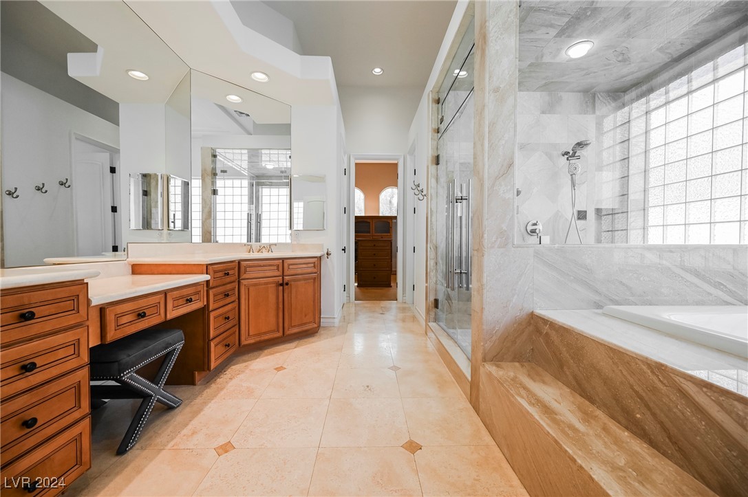 2805 High Sail Court Property Photo 49