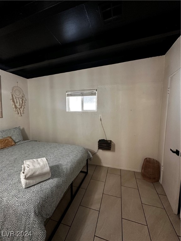 2213 East Oakey Boulevard Property Photo 10