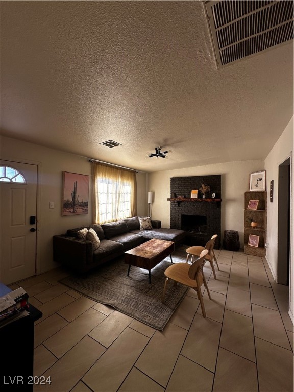 2213 East Oakey Boulevard Property Photo 22