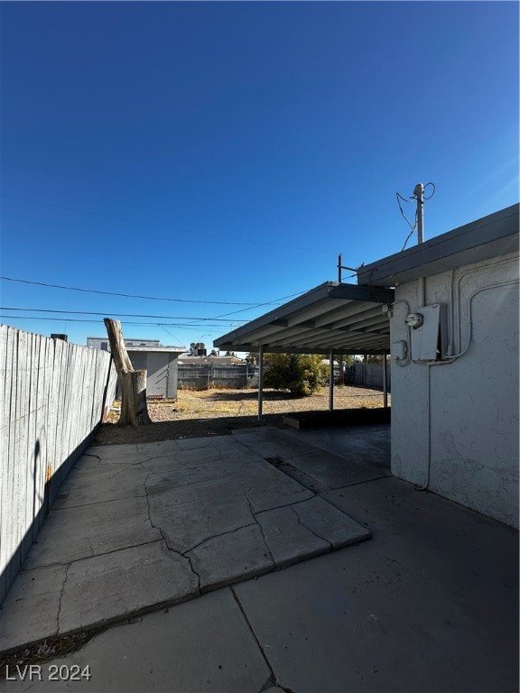 2213 East Oakey Boulevard Property Photo 27
