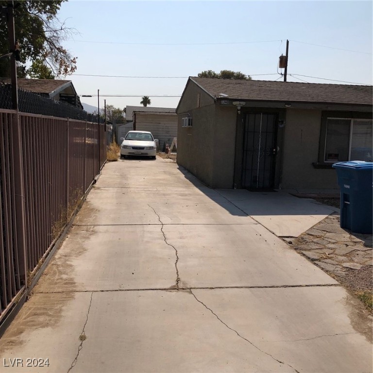 1140 Laurel Avenue Property Photo 4